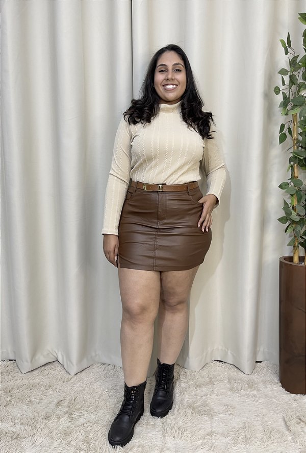 SAIA RESINADA MARROM