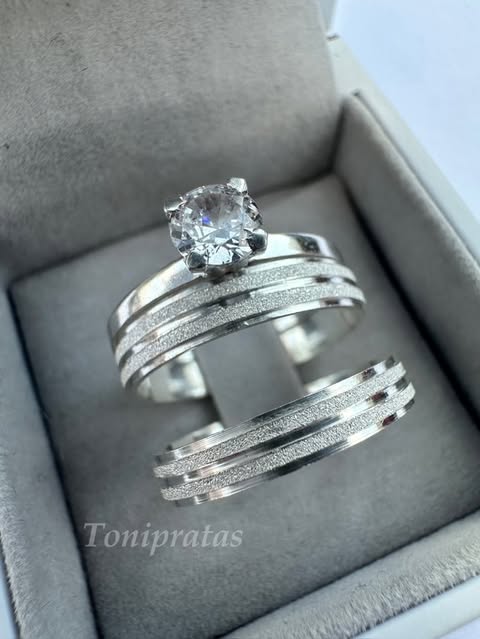 Alianças monte carlos 4mm e Anel cristal