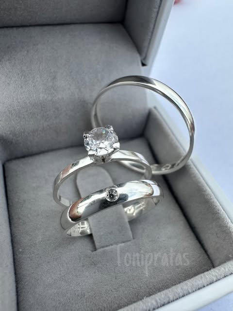 Alianças pingo e Anel cristal