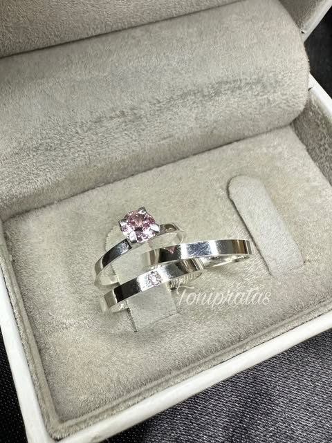 Alianças pingo pink e anel pink