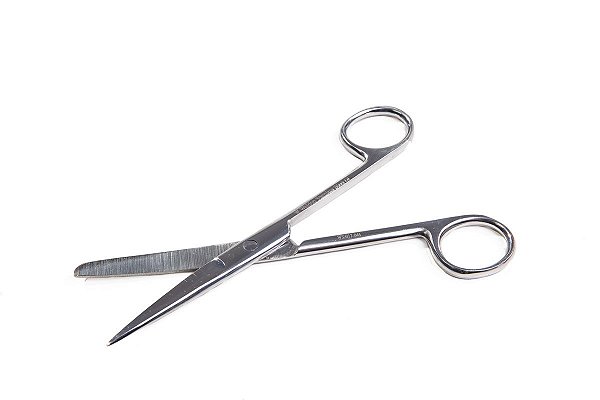 TESOURA CIRUR.FINA/ROMBA CV 15CM WELDON