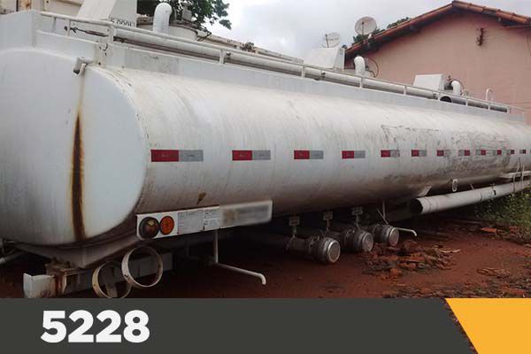 Tanque Aço Carbono "São João" • 2010 / 15.000L / Carregamento Bottom