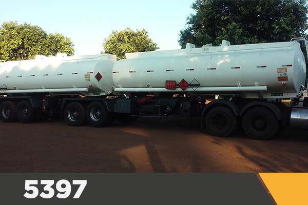 Bitrem Tanque Aço Carbono Noma •  2004 /45.000L / Carregamento Top