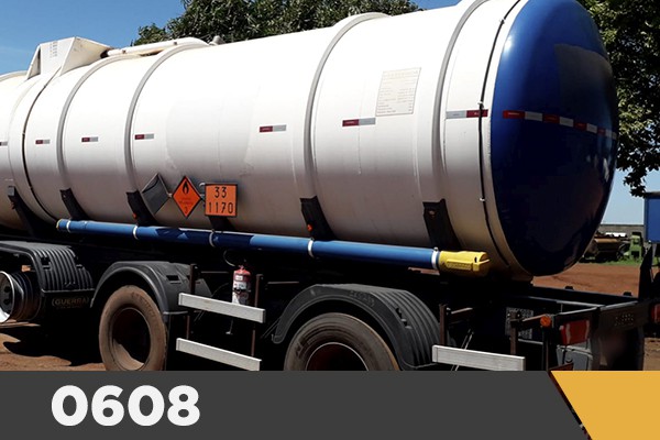 Carreta Tanque Aço Carbono Vanderleia (3ED) Guerra • 2016/2017 / 45.000L / Carregamento Bottom