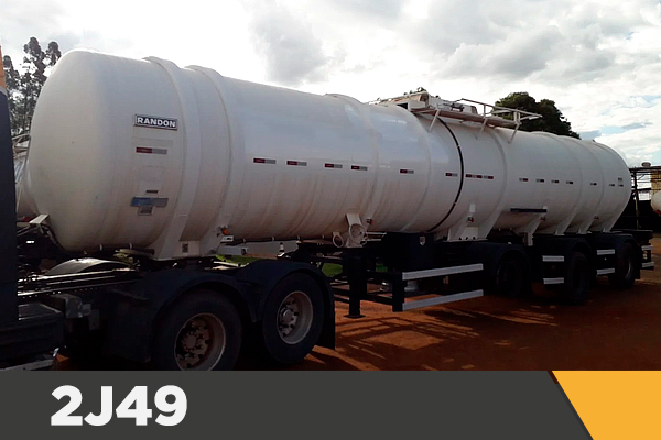 Carreta Tanque Aço Carbono Vanderleia (3ED) Randon • 2013 / 43.000L / Carregamento Bottom