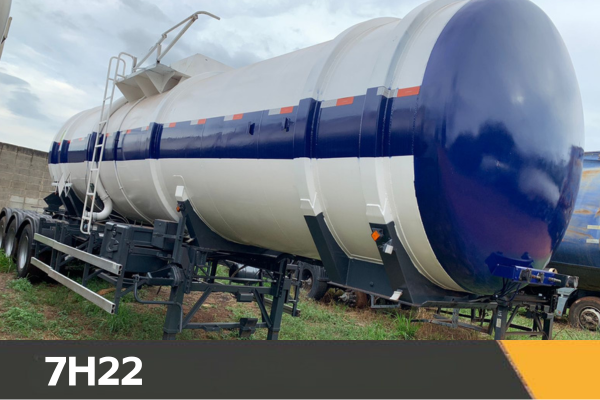 Bitrenzão Tanque Aço Carbono Guerra • 2015/2016 / 62.000L / Carregamento Bottom