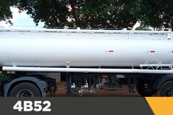 Carreta Tanque Aço Carbono Noma • 2003/04 / 20.000L / Compartimentada / Carregamento Botton