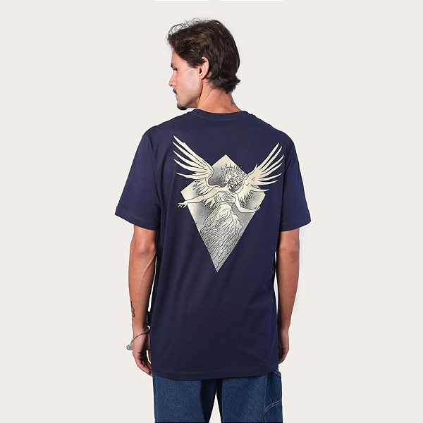 Tshirt MCD Regular Anja Pipa Caveira - Azul