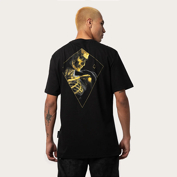 Tshirt MCD Regular Caveira Dourada - Preto