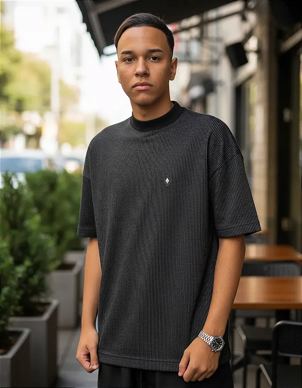 Tshirt MCD Box Fit Division - Preto