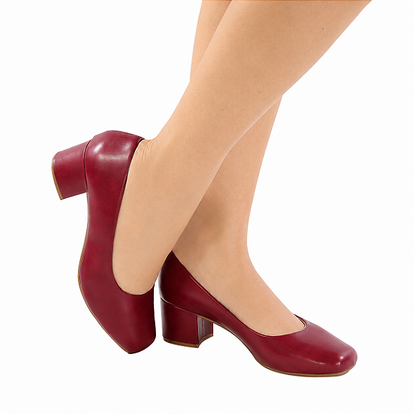 SCARPIN DOMINIQUE BICO QUADRADO BORDO 5CM