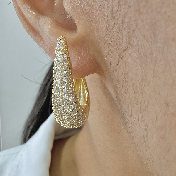 Brinco Brilho - Argola Click Cravejada com Zircônias