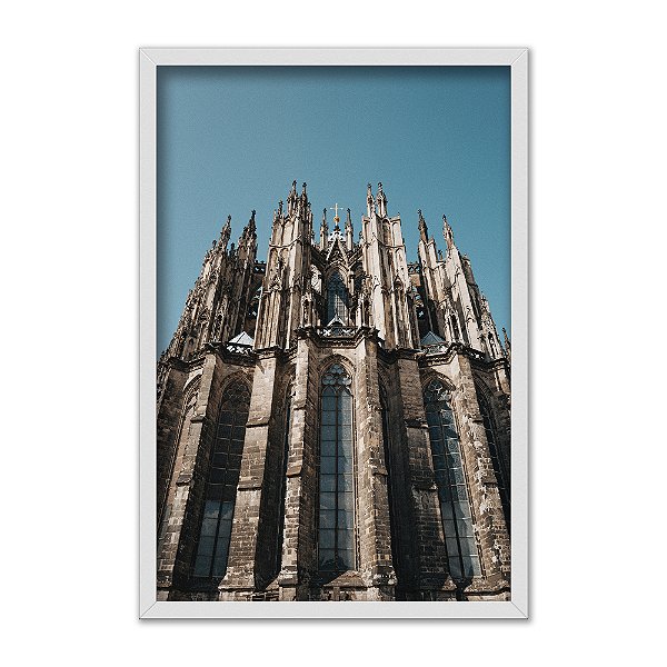 Quadro Decorativo Catedral Vista de Baixo em Contraste Com o Céu