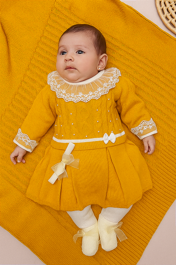 Saída de Maternidade Tricot Flórida – Conjunto Luxo para Bebê Menina