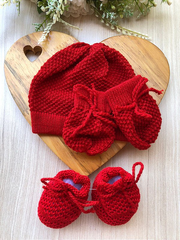 Kit gorro + luvas + sapatinhos