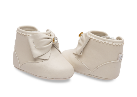 Bota Charme  Pimpolho Feminina Off White Laço Frontal Com Aplique Pedras Com Ziper