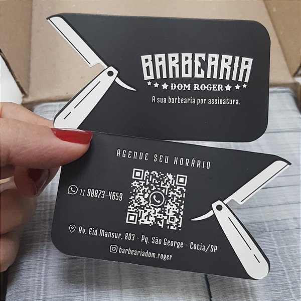 Cartão de Visita | Laminação Fosca + Verniz Localizado - Corte Especial (personalizável)