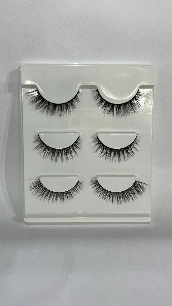 CARTELA DE CÍLIOS C/ 3 QBELA MANUELA - QBM667-2