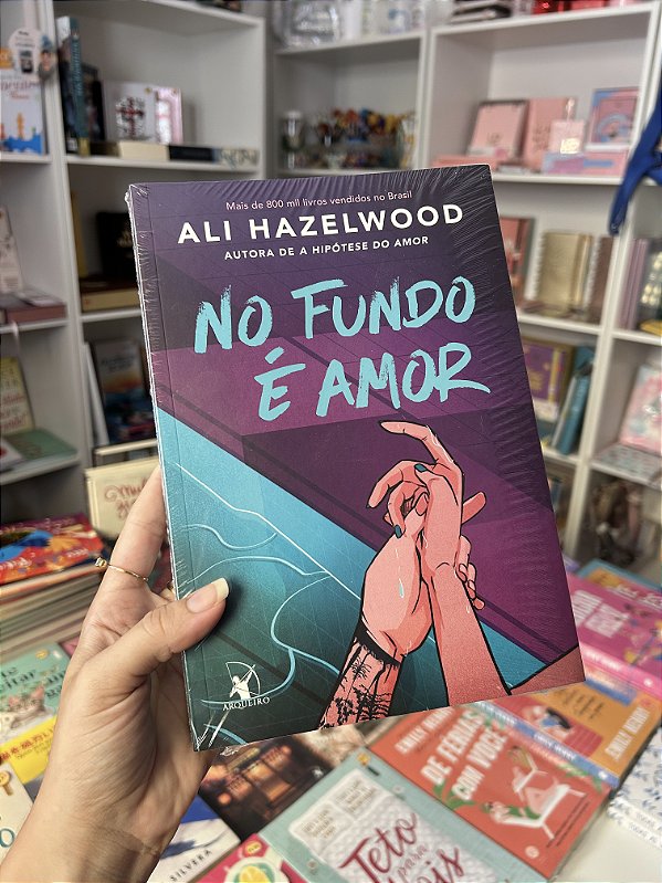 No Fundo É Amor