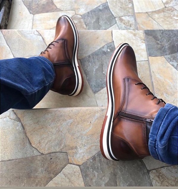BOTA MASCULINA SOCIAL COURO