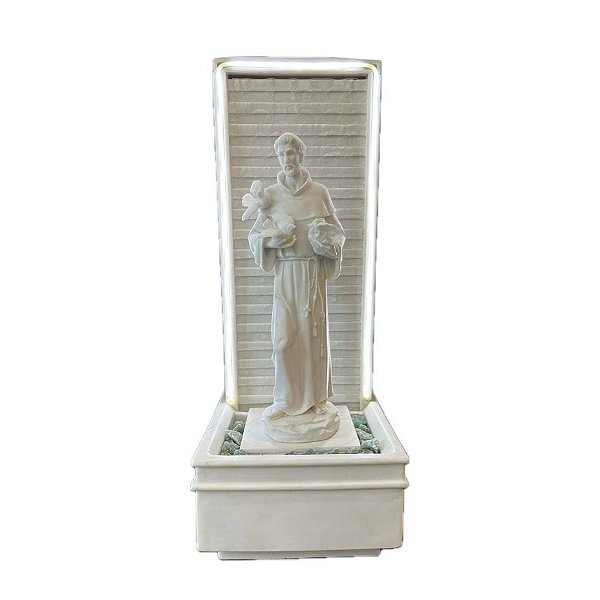 Fonte de Água São Francisco em Marmorite