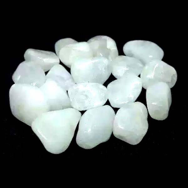 Pedra Rolada Quartzo Branco 2-4cm pct 100 gramas