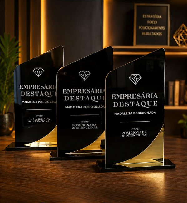 Troféu Personalizado em Acrílico