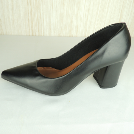 Scarpin Preto Fosco Salto Bloco