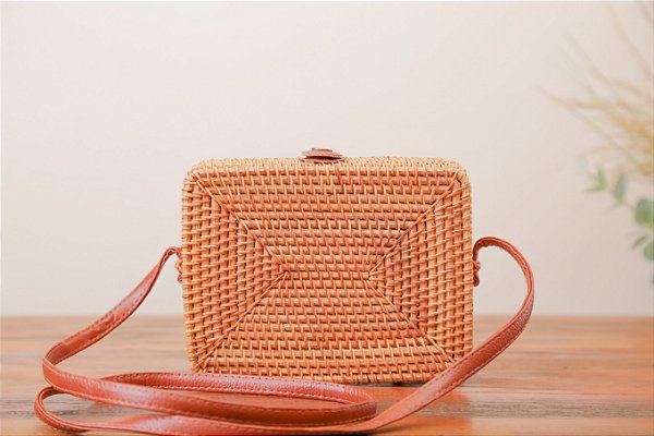 rattan bolsa square