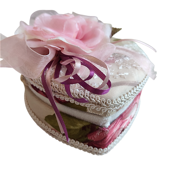 Caixa Porta Joias Decorado Formato Coração com Espelho e Aveludado