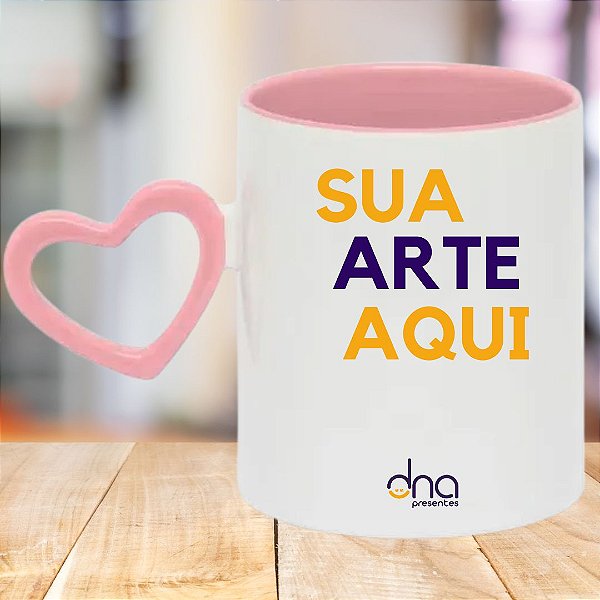 Caneca Personalizada Alça Mini Coração Rosa "Sua Arte Aqui"