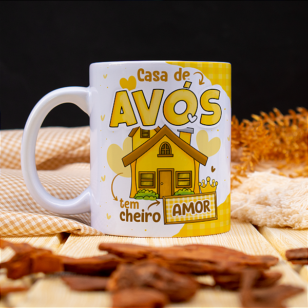 Caneca Personalizada Casa de Avós tem Cheiro de Amor