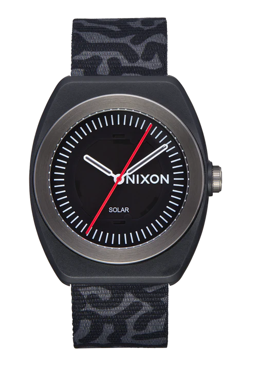 Relógio Nixon Light-Wave Solar Preto / Scribble