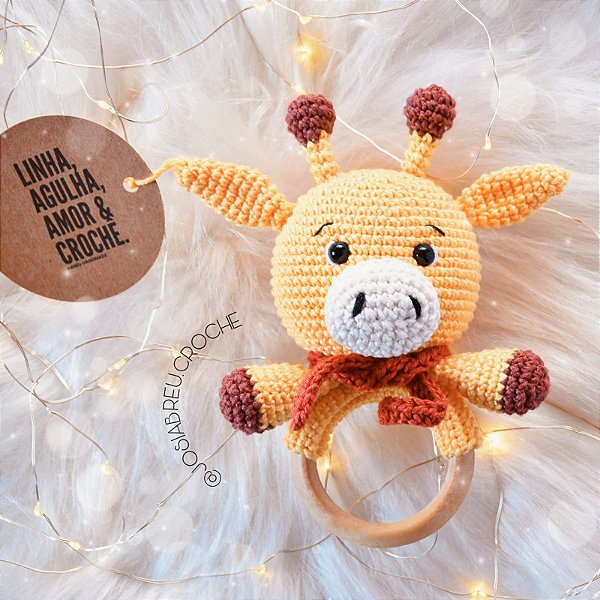 Chocalho Girafa em Amigurumi