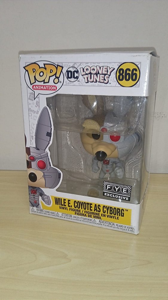 Funko Pop - DC Looney Tones - Wile E. Coyote as Cyborg 866 (FYE)