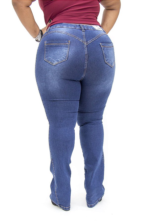 Calça Jeans Ane Plus Size Flare Lairini Preta