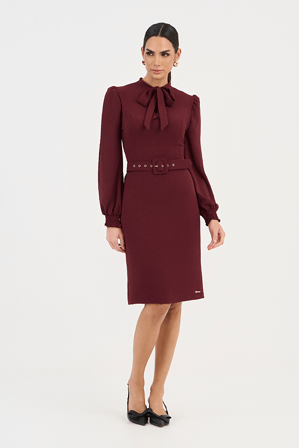 Vestido Bordô Em Crepe Com Amarraçãoo