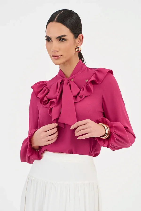 Blusa Plano com Babado e Amarração