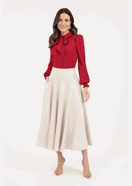 Saia Nude Godê Com Recortes Via Tolentino