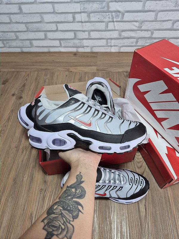 0-174 - Tênis NIKE TN, Corrida, Academia, Lazer