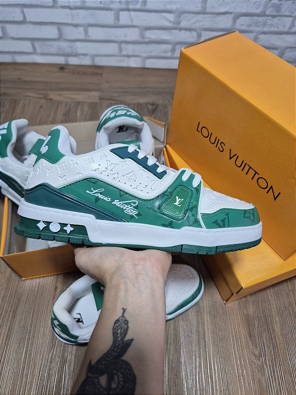 0-175 - Tênis LOUIS VUITTON Trainer Light Sneaker, Corrida, Academia, Lazer