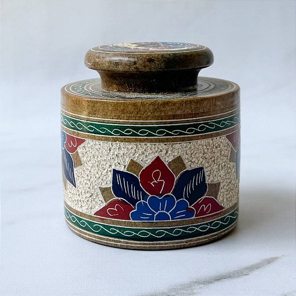 Manteigueira de pedra sabão "bordada" cores - 12cm