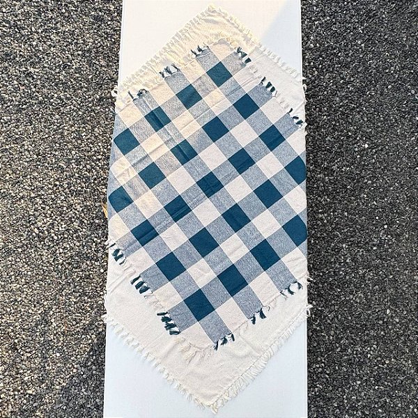 Dueto Toalhas de Mesa - Cru e Xadrez Azul Petróleo