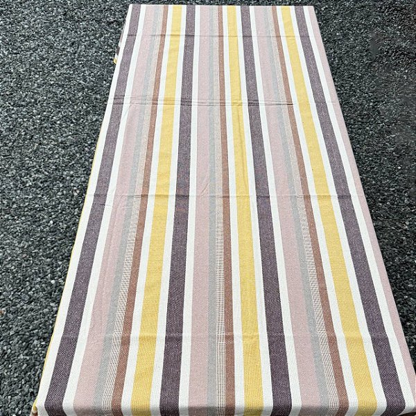 Toalha de Mesa Listras - 3,5m x 1,4m