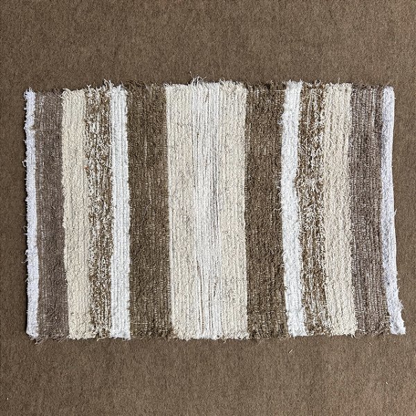 Tapete Multiuso Peludo - 75cm x 55cm