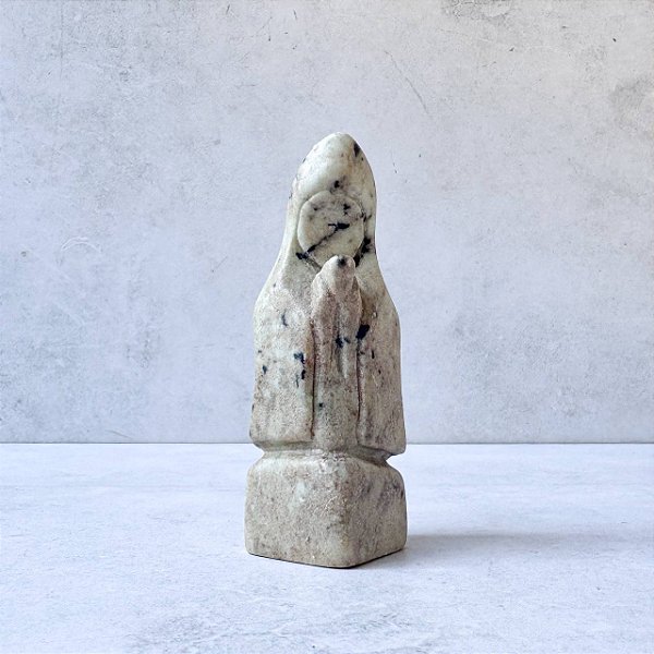Mini Santa Pedra Sabão Envernizada - 10cm