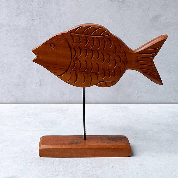 Peixe de Madeira com Suporte de Ferro