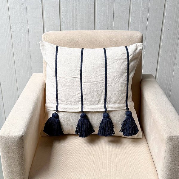 Capa de Almofada Rústica de Algodão com Pompom