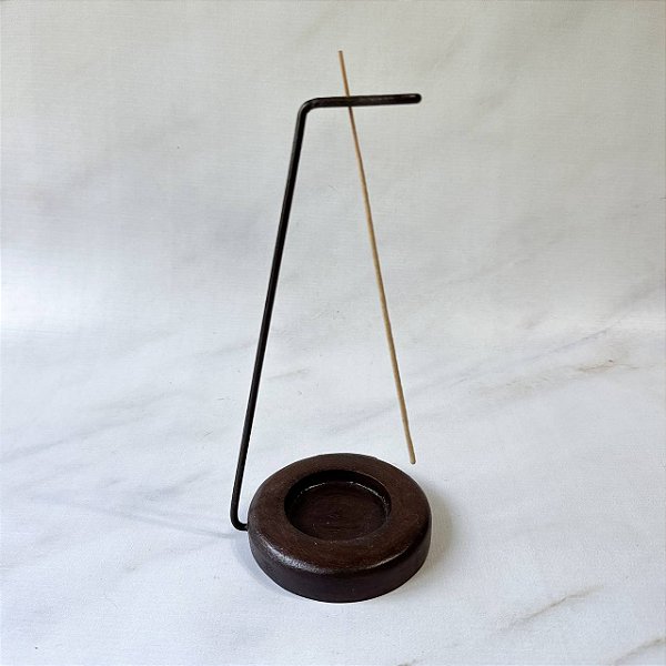 Incensário de Madeira