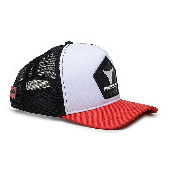 Bone Country Trucker com Telinha Boibrand's Boi - Branco e Vermelho